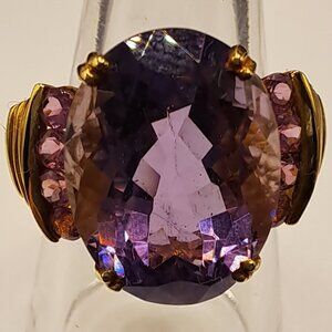 14KT Yellow Gold Oval Amethyst with Round Pink Tourmaline Side Stones Size 8 VTG